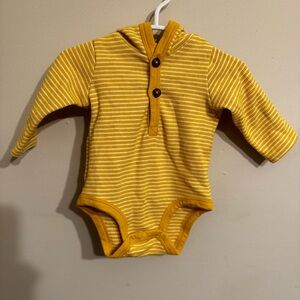 Carter’s | Yellow & White Striped Hooded Long Sleeve Onesie | Size 3 Months
